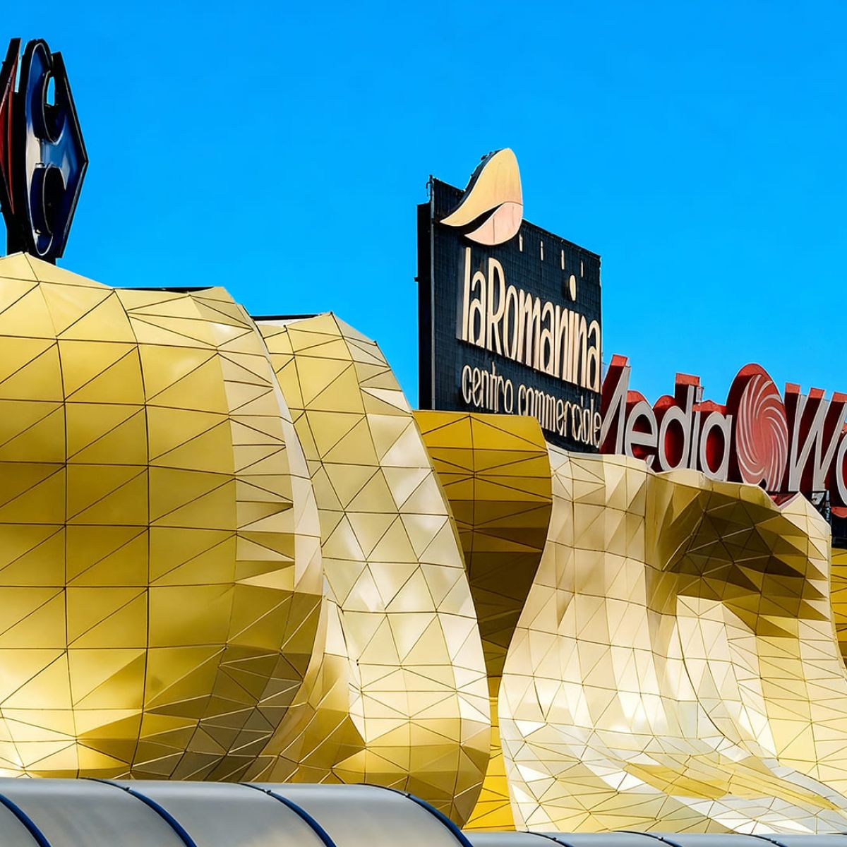 Centro commerciale La Romanina